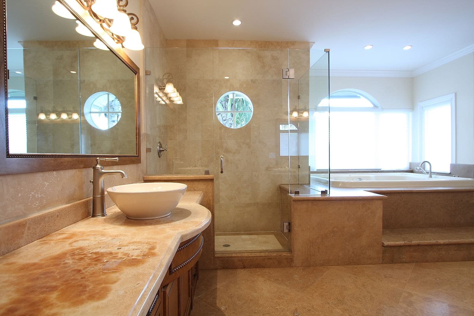 bigstock-Large-Bathroom-5386407.jpg